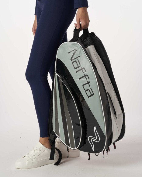 Bolso color negro y blanco...