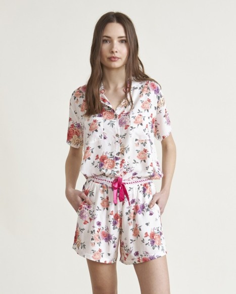 Pijama de mujer viscosa manga corta estampado floral
