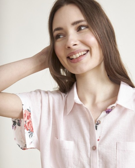 Pijama de mujer lino manga corta de rayas rosa
