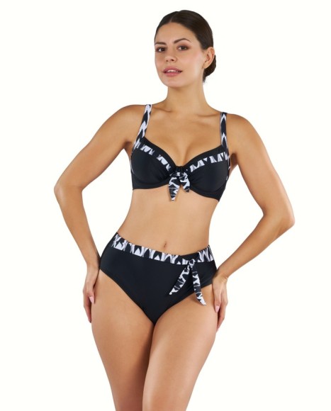 Bikini mujer en negro con sujetador reductor semitriangular con