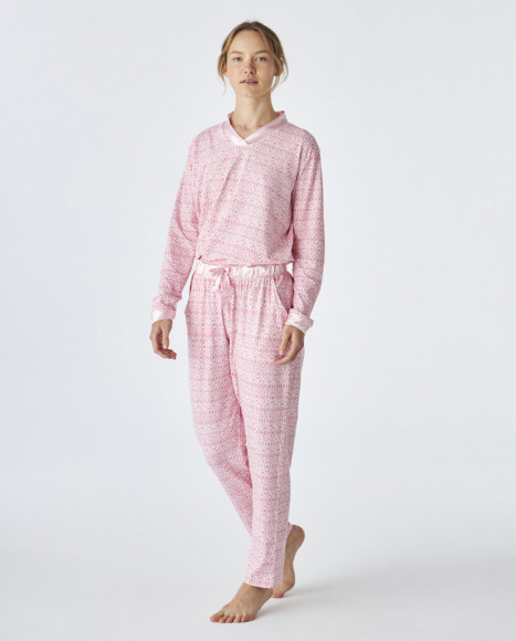Pijama de mujer de algodón en color rosa Pijama de mujer de algodón en color rosa