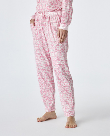 Pijama de mujer de algodón en color rosa Pijama de mujer de algodón en color rosa