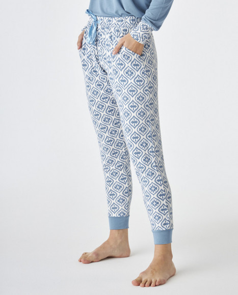 Pijama de mujer de tejido modall de color azul estampado Pijama de mujer de tejido modall de color azul estampado