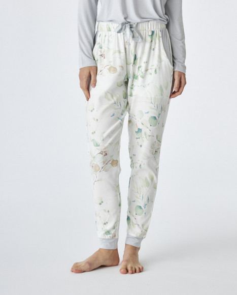 Pijama de mujer de tejido modal de color blanco estampado Pijama de mujer de tejido modal de color blanco estampado
