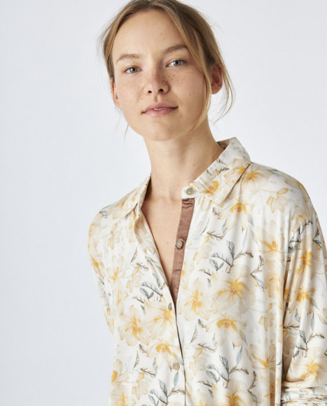 Pijama mujer de tejido modal de color beig estampado Pijama mujer de tejido modal de color beig estampado