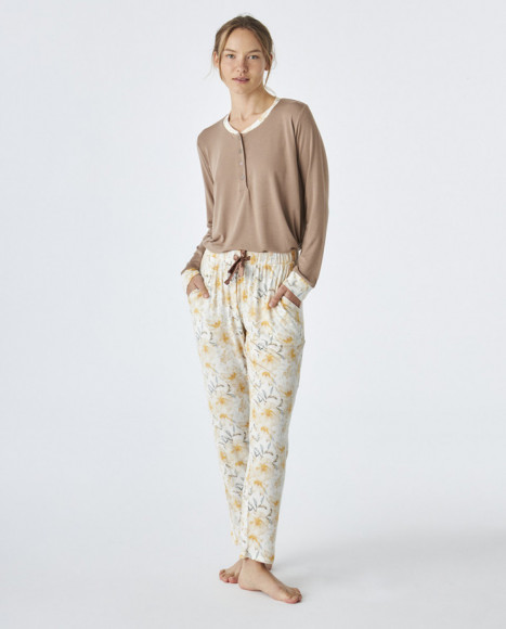 Pijama de mujer de tejido modal de color marrón estampado Pijama de mujer de tejido modal de color marrón estampado