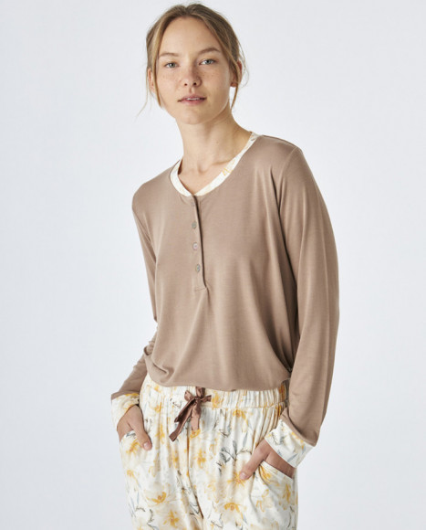 Pijama de mujer de tejido modal de color marrón estampado Pijama de mujer de tejido modal de color marrón estampado