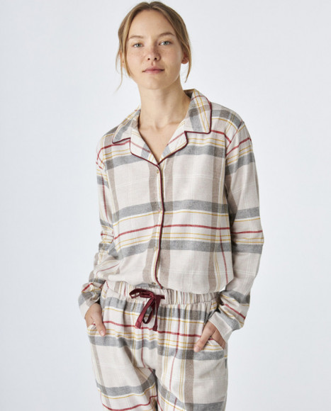 Pijama de mujer de algodón de color beig a cuadros Pijama de mujer de algodón de color beig a cuadros