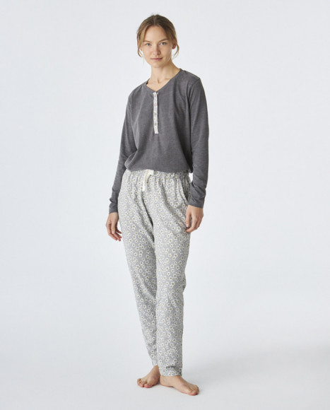 Pijama de mujer de algodón de color gris Pijama de mujer de algodón de color gris