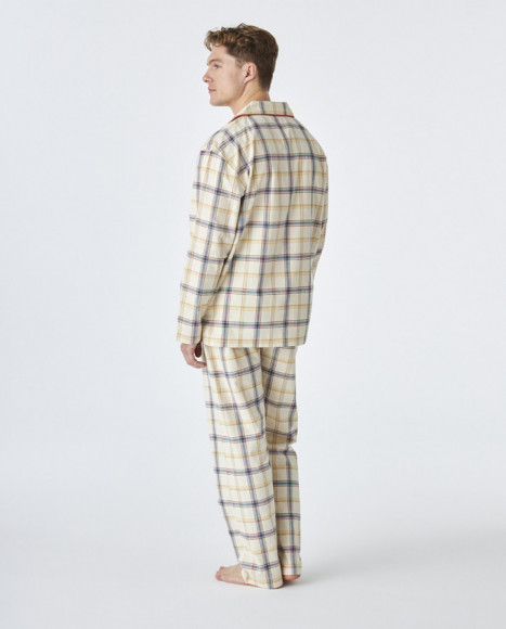 Pijama de hombre de algodón de color beige a cuadros Pijama de hombre de algodón de color beige a cuadros