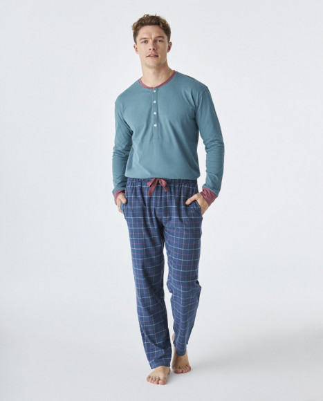 Pijama de hombre de algodón de color verde y azul a cuadros Pijama de hombre de algodón de color verde y azul a cuadros
