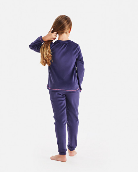 Pijama para niña de terciopelo en color morado Pijama para niña de terciopelo en color morado