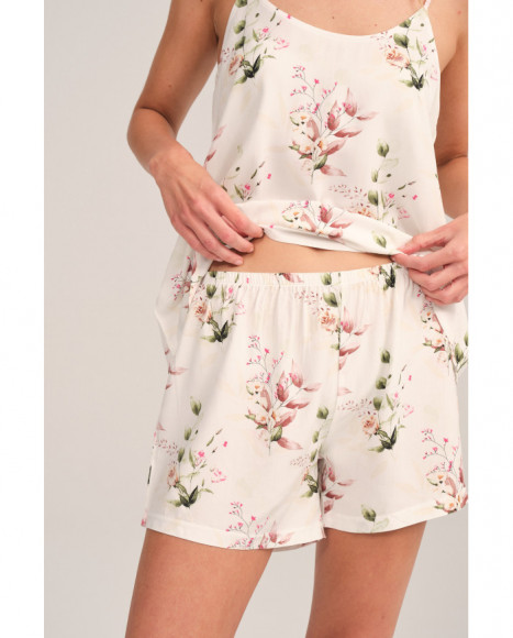 Pijama corto mujer en rosa con cuello en V y estampado floral Pijama corto mujer en rosa con cuello en V y estampado floral