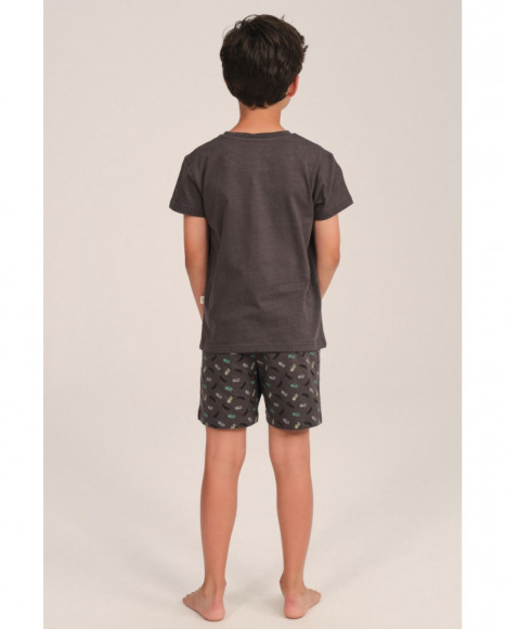Pijama de niño en gris con estampado skater Pijama de niño en gris con estampado skater