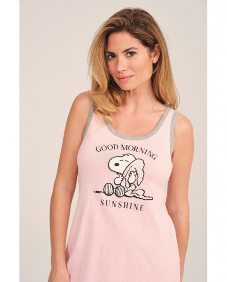 Camisón de mujer en rosa con estampado Snoopy Camisón de mujer en rosa con estampado Snoopy