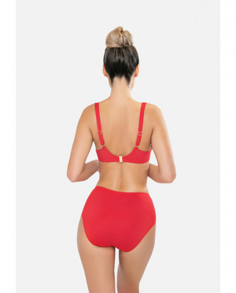 Bikini para mujer de capacidad y refuerzo lateral sin foam y con aro de color rojo Bikini para mujer de capacidad y refuerzo lateral sin foam y con aro de color rojo