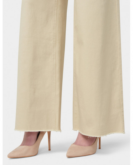 Pantalón mujer denim color beige bajo deshilachado, para un look cómodo Pantalón mujer denim color beige bajo deshilachado, para un look cómodo