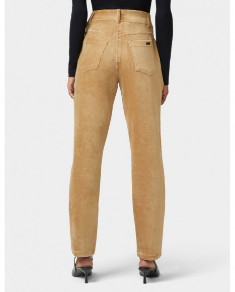 Pantalón mujer color camel tejido pana y bolsillos traseros funcionales Pantalón mujer color camel tejido pana y bolsillos traseros funcionales