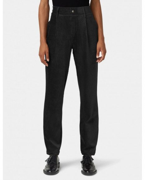 Pantalón mujer color negro tejido pana, tiro alto, corte recto con ajuste relajado y bolsillos