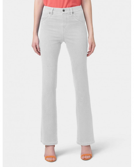 Pantalón mujer color gris corte baby bootcut, y bolsillos traseros funcionales