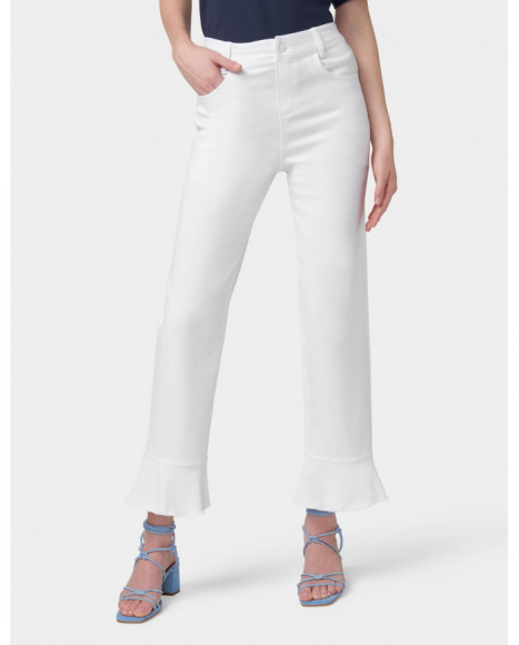 Pantalón mujer color blanco bajo con volante deshilachado, para un look casual o de noche Pantalón mujer color blanco bajo con volante deshilachado, para un look casual o de noche