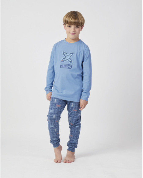 Pijama de invierno para niño en azul con estampado geométrico