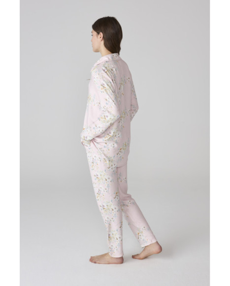 Pijama largo para mujer en rosa con estampado floral