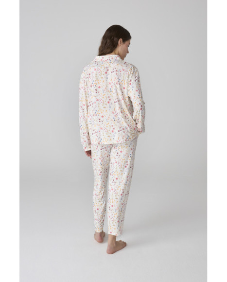 Pijama largo de mujer en blanco con estampado floral multicolor