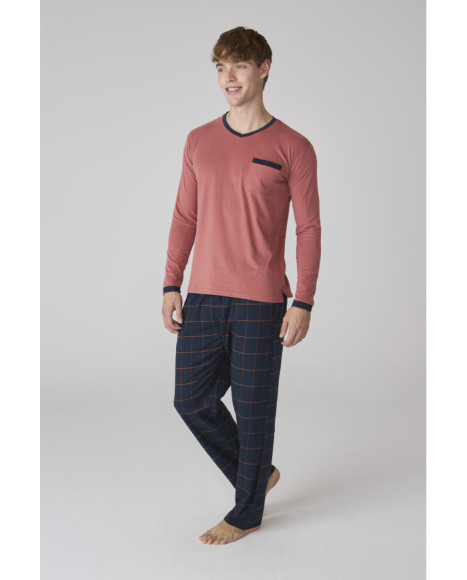 Pijama largo para hombre con camiseta coral y pantalón a cuadros