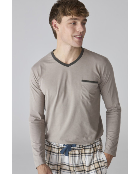 Pijama largo para hombre con camiseta taupe y pantalón a cuadros