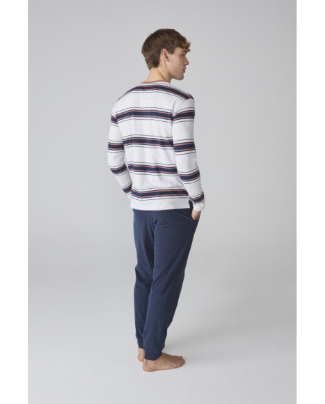 Pijama para hombre en azul marino con camiseta a rayas y pantalón liso