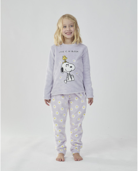 Pijama de invierno para niña en lavanda con estampado de Snoopy y margaritas