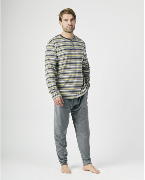 Pijama de hombre con...