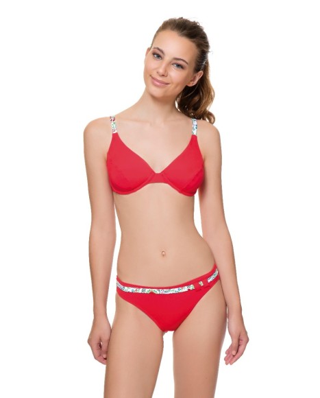 Braga bikini básica con cinturón