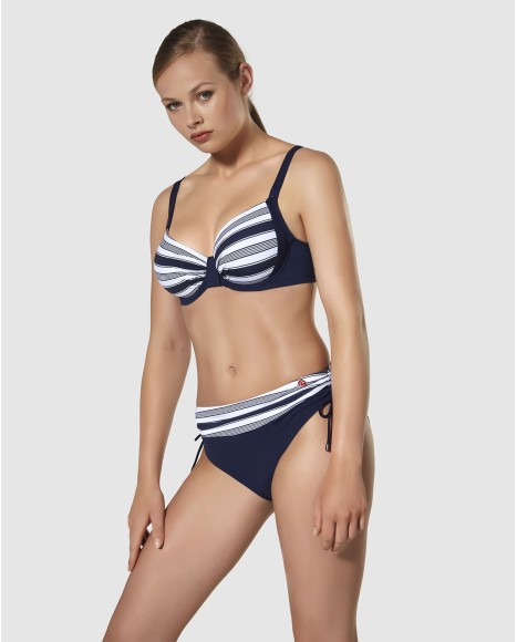 Braga bikini costado más alto y pierna más baja Marinera