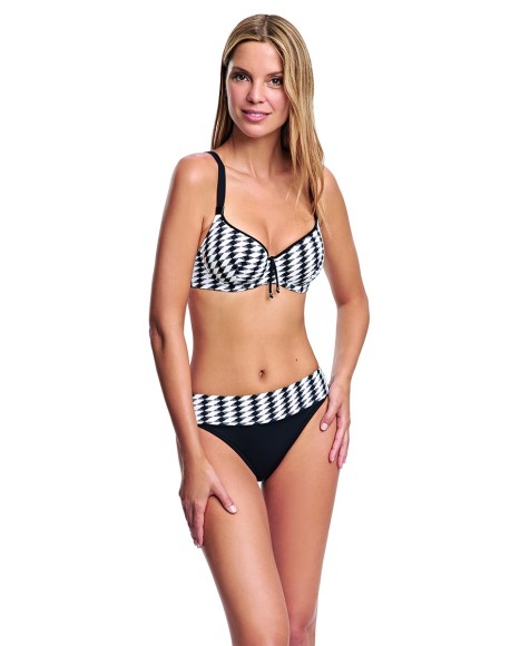 Top bikini copa básica con banda bajo pecho y aro Mundo geometrico