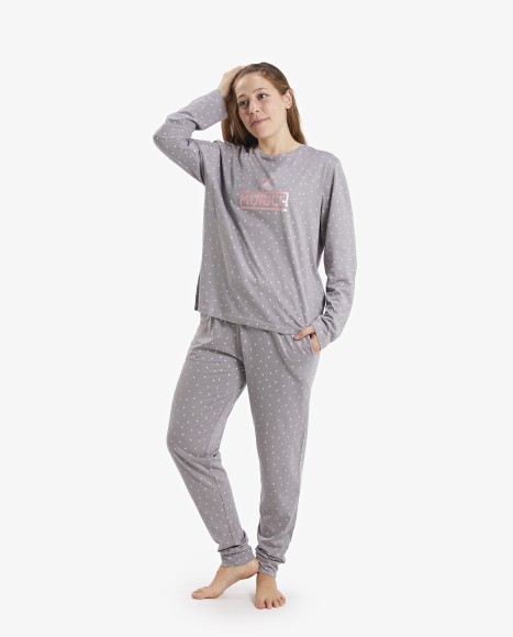 Pijama de mujer color gris...